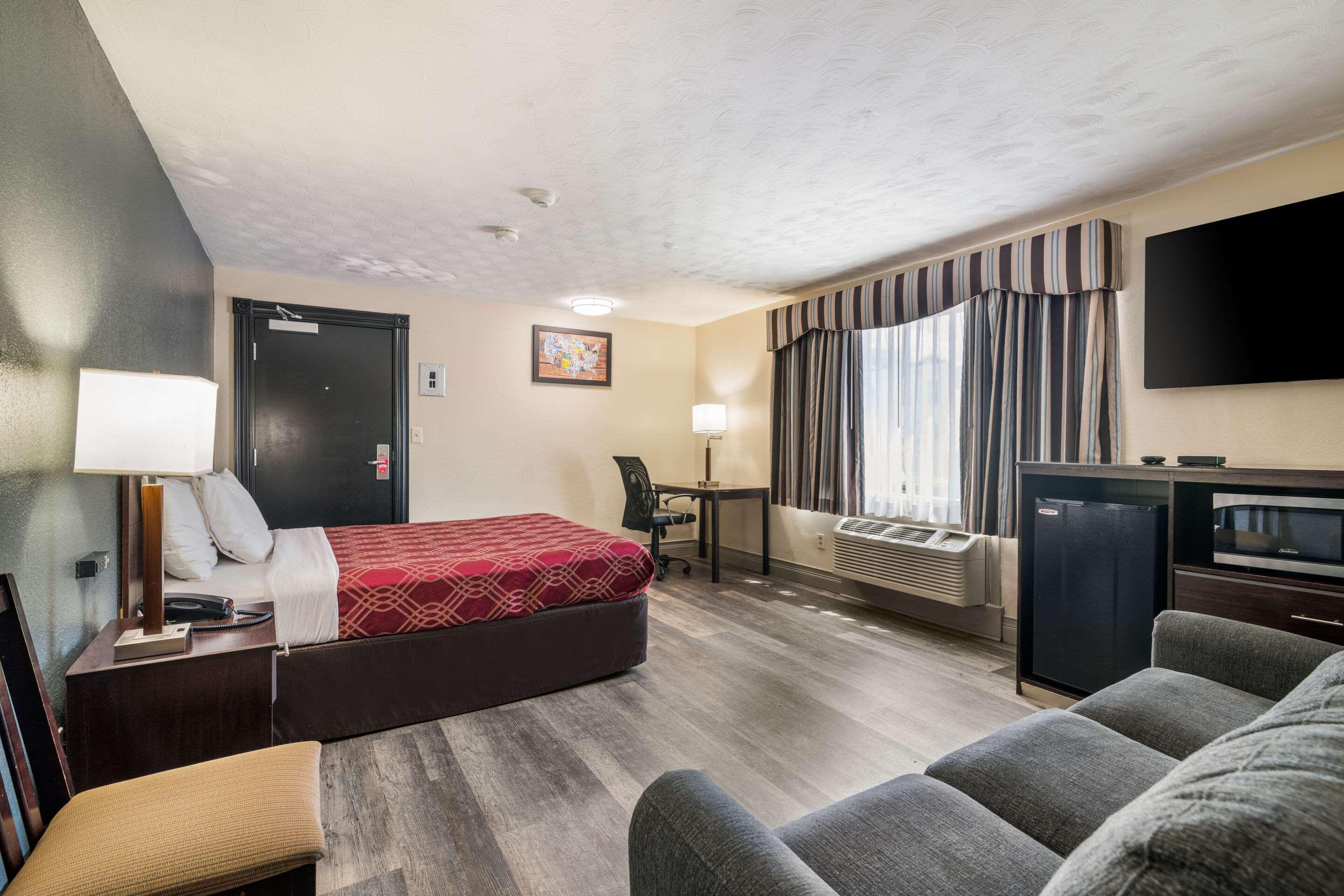 Econo Lodge Boston-Malden Dış mekan fotoğraf