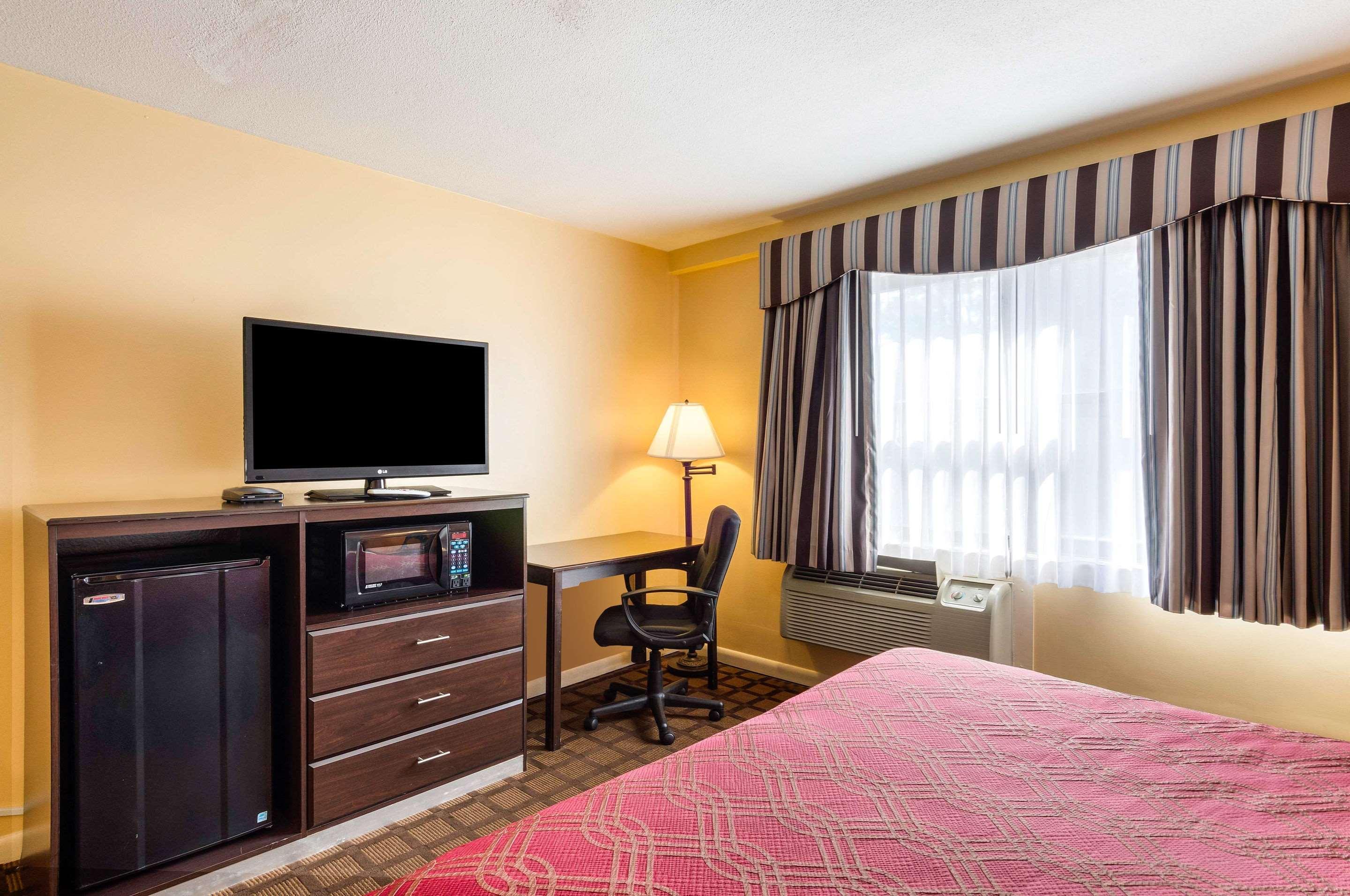 Econo Lodge Boston-Malden Dış mekan fotoğraf