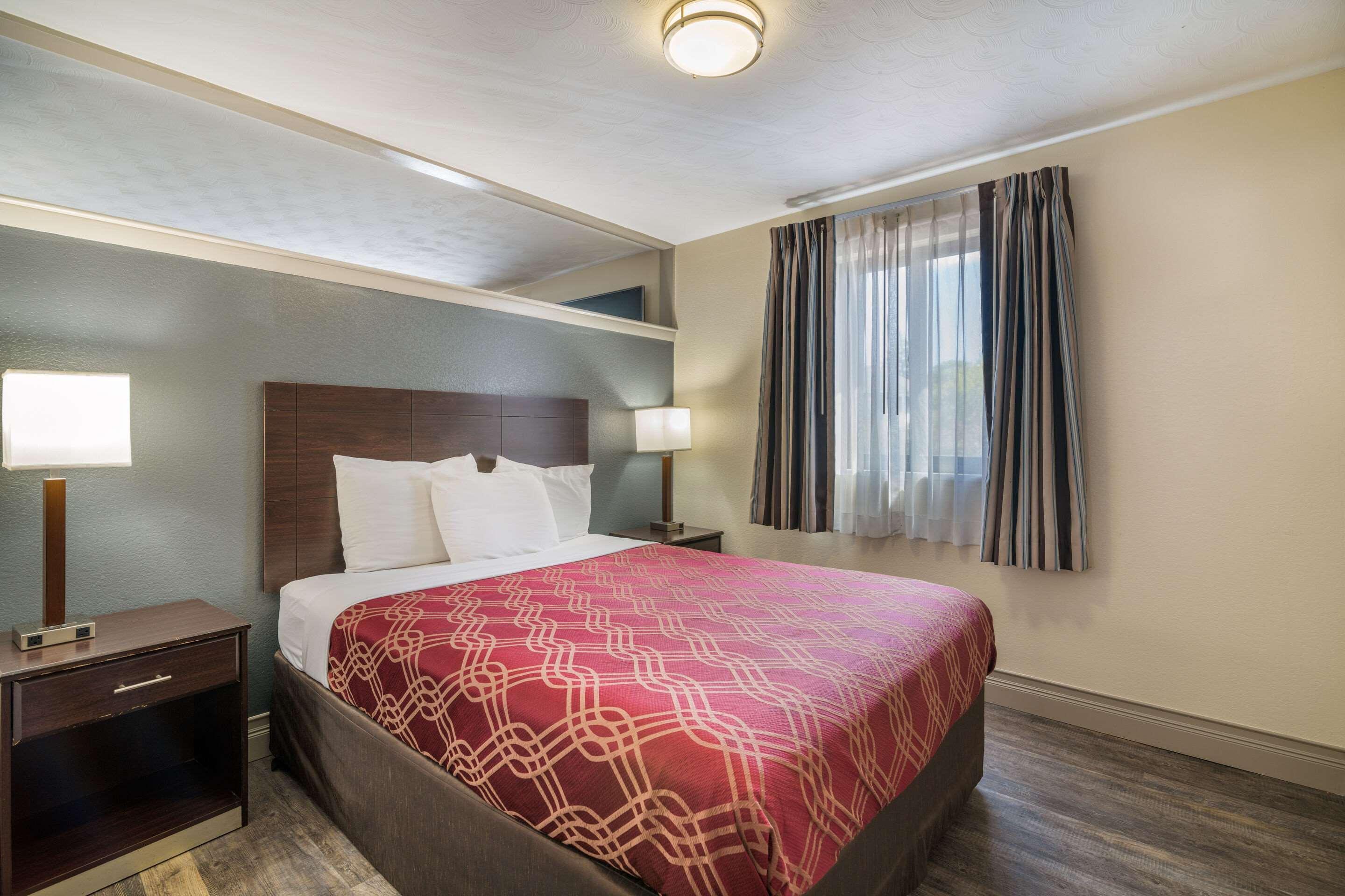 Econo Lodge Boston-Malden Dış mekan fotoğraf